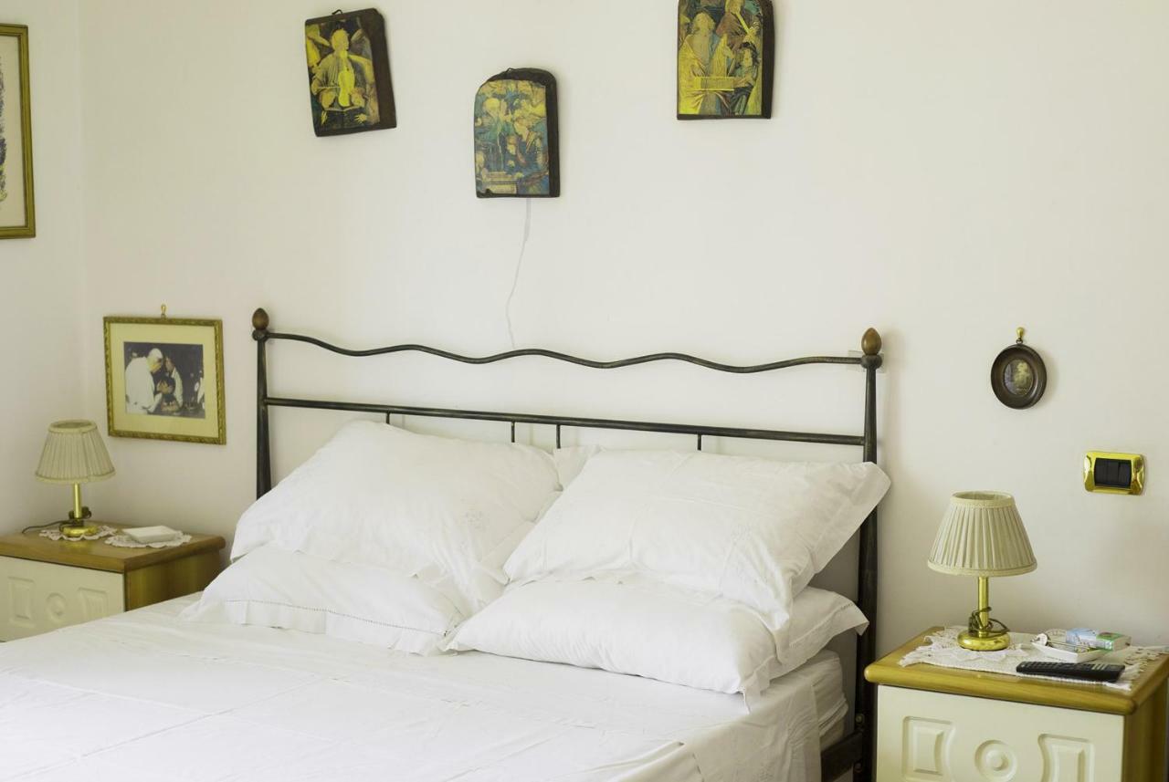 B&B Silvana Salerno Bagian luar foto